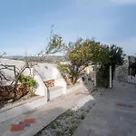 Сasa de vacaciones Cavos Paros Two-bedroom With Private Pool & Jacuzzi Alikí