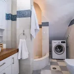 Сasa de vacaciones Cavos Paros Two-bedroom With Private Pool & Jacuzzi *