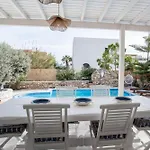 Cavos Paros Two-bedroom With Private Pool & Jacuzzi *