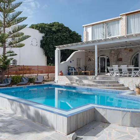 Cavos Paros Two-bedroom With Private Pool & Jacuzzi Αλυκή