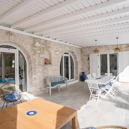 Cavos Paros Two-bedroom With Private Pool & Jacuzzi * Αλυκή