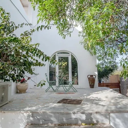 Nyaraló Cavos Paros Two-bedroom With Private Pool & Jacuzzi *