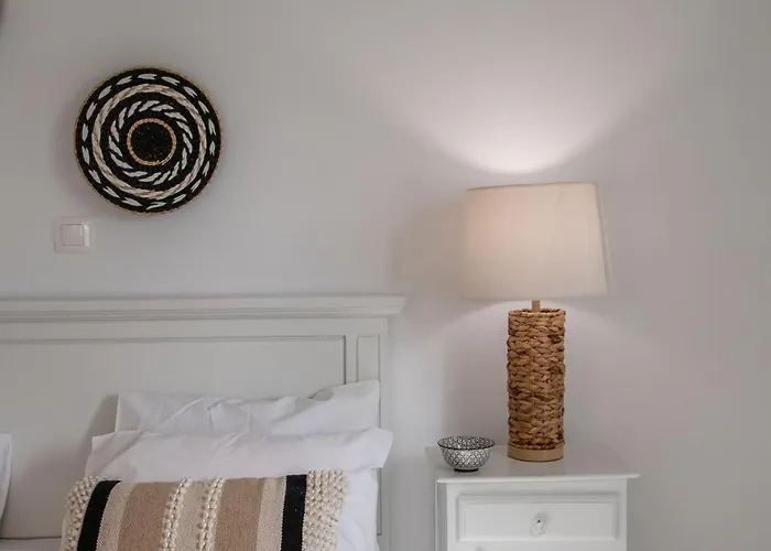 Cavos Paros Two-bedroom With Private Pool & Jacuzzi Nyaraló *