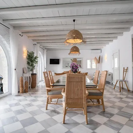 Cavos Paros Two-bedroom With Private Pool & Jacuzzi בית נופש *