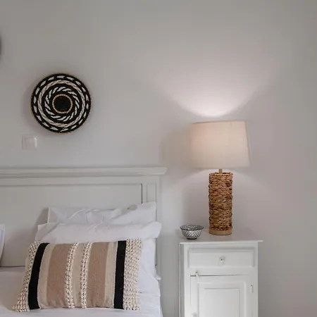 Cavos Paros Two-bedroom With Private Pool & Jacuzzi בית נופש *