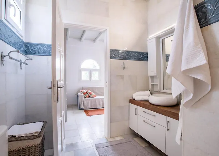 Feriehus Cavos Paros Two-bedroom With Private Pool & Jacuzzi