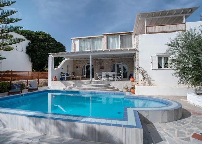 Feriehus Cavos Paros Two-bedroom With Private Pool & Jacuzzi Alikí