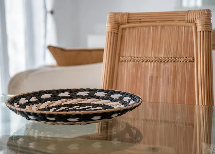 Cavos Paros Two-bedroom With Private Pool & Jacuzzi Feriehus Alikí