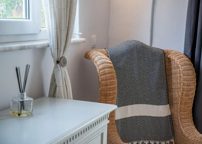 Feriehus Cavos Paros Two-bedroom With Private Pool & Jacuzzi Alikí